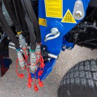 traktori solis 26 hst xl 4wd lämpimällä ohjaamolla