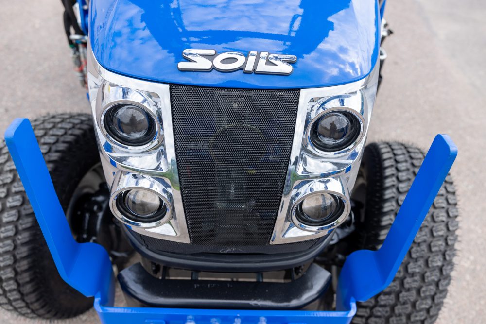 traktori solis 26 hst xl 4wd lämpimällä ohjaamolla