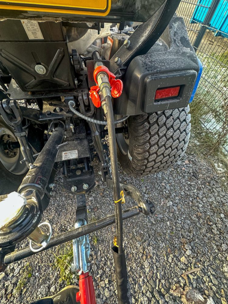 peräkärry kranman dx220