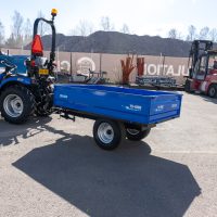 peräkärry hydraulisella kipillä 1000kg