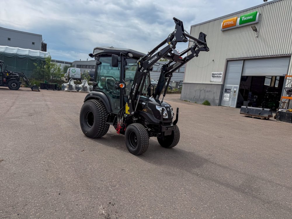 traktori solis 26 hst 4wd lämpimällä gt ohjaamolla limited edition