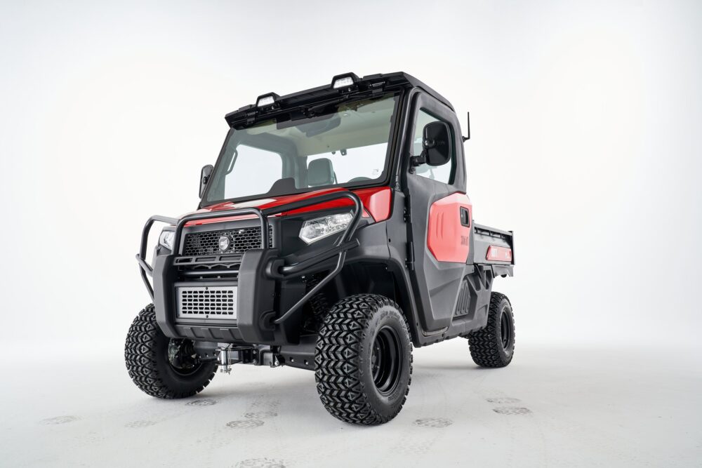 Kioti K9 2410F UTV Diesel lämpimällä tehdasohjaamolla